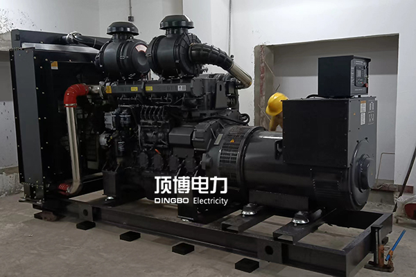 柴油發(fā)電機(jī)組油箱蓋上為什么要留一只小氣孔？