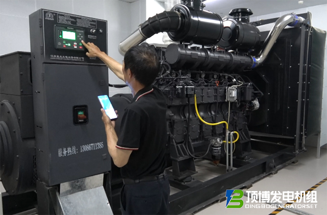 柴油發(fā)電機(jī)組潤滑系統(tǒng)深度維護(hù)：精密策略助力減少磨損，顯著提升設(shè)備耐久性